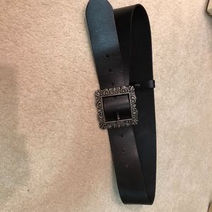 Leather black belt with designer buckle
